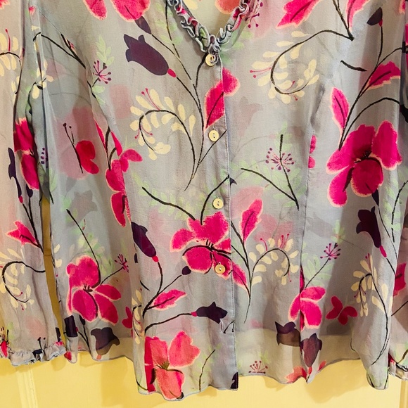 Tess Studio Silk Sheer Button Down Floral Blouse Women Size 8 - Picture 3 of 10